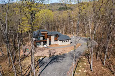 Detached Condo in Lake of Bays
