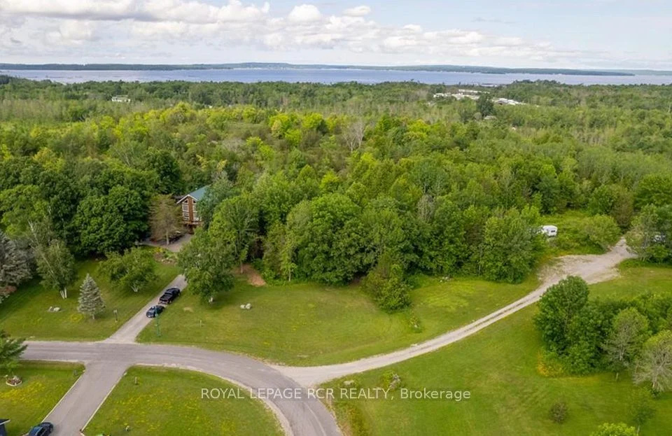 129 Hillside Drive, Georgian Bay, On L0k 1s0