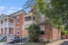 120 Waverley Street, Ottawa Centre, On K2p 0v4