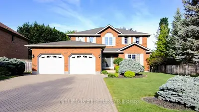 Detached in London North
