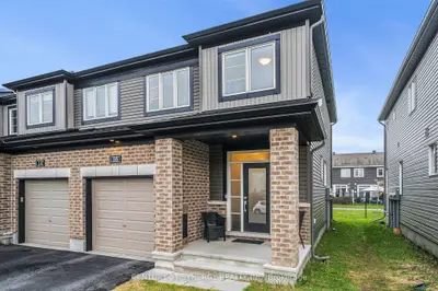 Att/Row/Townhouse in Orleans - Cumberland and Area