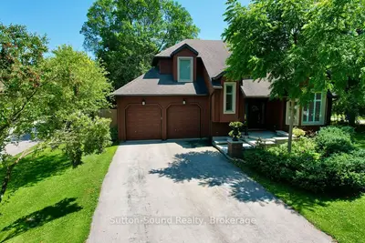 Detached in Meaford