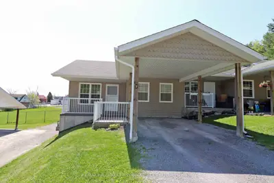Condo Apartment in Tweed