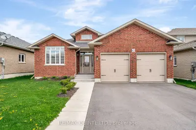 Detached in Belleville