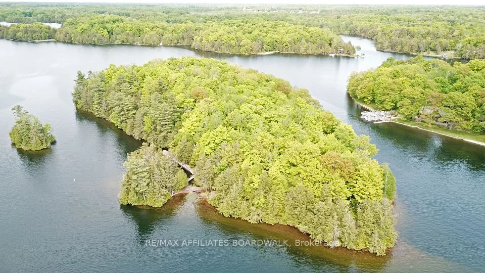 71 Lehmans Island, Rideau Lakes, ON K0G 1V0