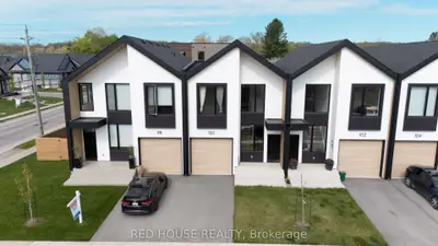 Att/Row/Townhouse in Pelham