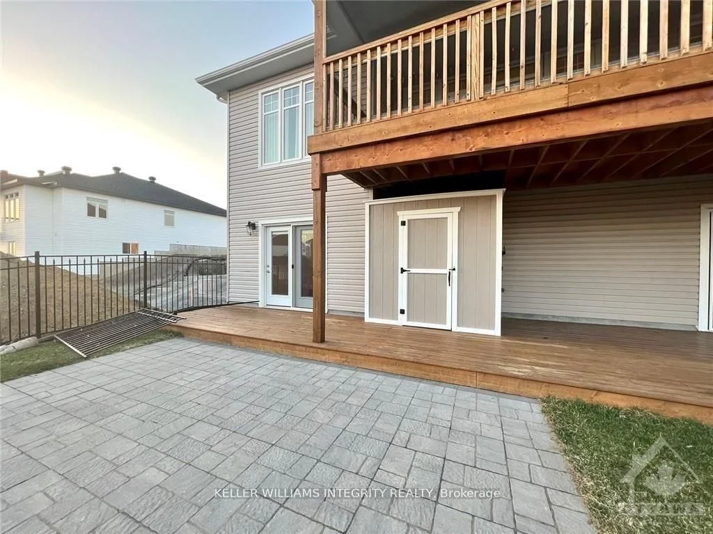 744 Meadowridge Circle, Carp - Huntley Ward, On K0a 1l0