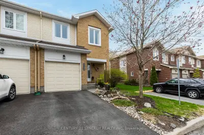 Condo Townhouse in Orleans - Convent Glen and Area