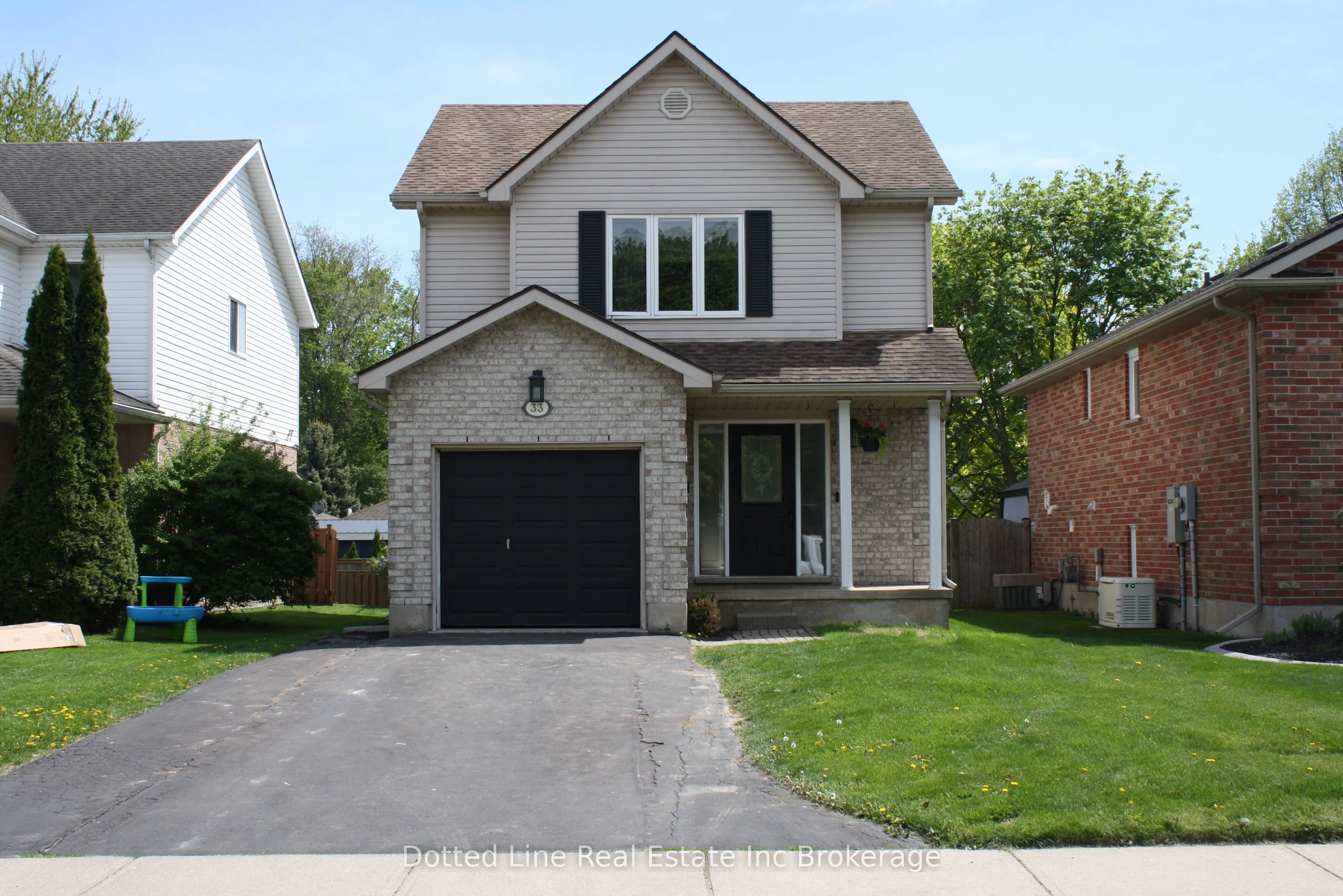 33 Trillium Drive, Tillsonburg, On N4g 5s6