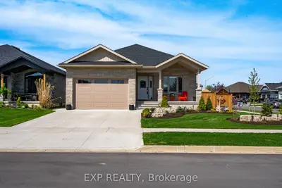 Detached in West Perth