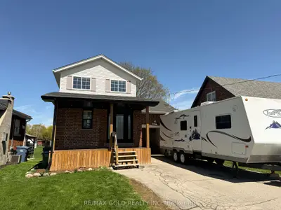 Detached in Guelph