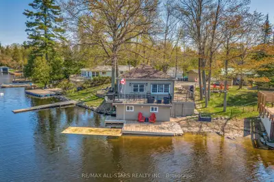 Detached in Trent Lakes