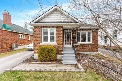 194 Helen Street, Kingston, On K7l 4p4