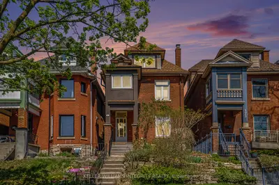 Detached in West Centre Town