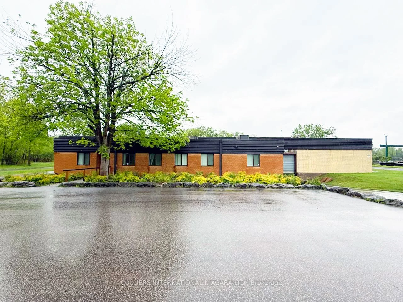 7885 Stanley Avenue, Niagara Falls, ON L2G 0C7