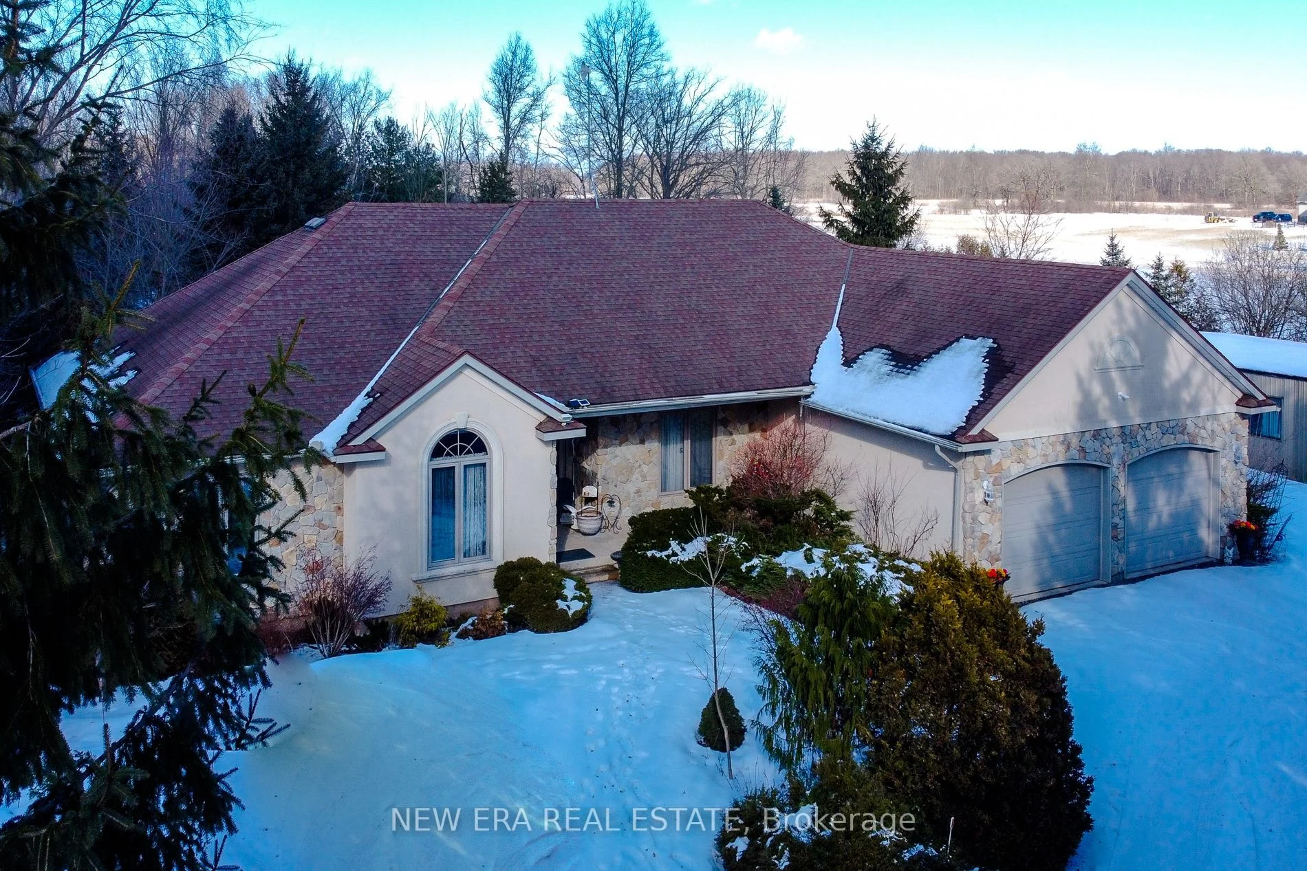 8831 Schisler Road, Niagara Falls, On L3b 5n4