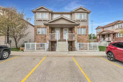 Condo Apartment in Kitchener