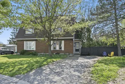 Semi-Detached in Orleans - Cumberland and Area