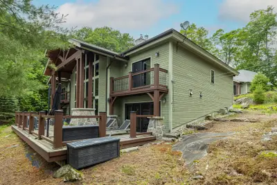 84 Bigwin Island, Lake Of Bays, On P0b 1a0