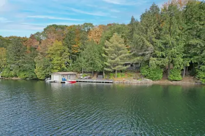 Detached in Muskoka Lakes