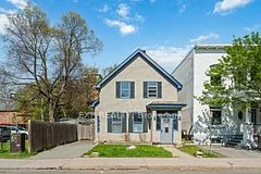 Detached in Lower Town - Sandy Hill