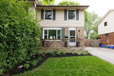 Semi-Detached in London South
