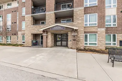 Condo Apartment in Centre Wellington