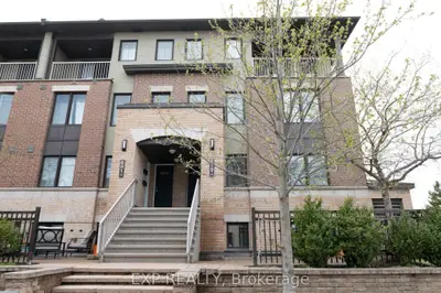 Condo Townhouse in Barrhaven