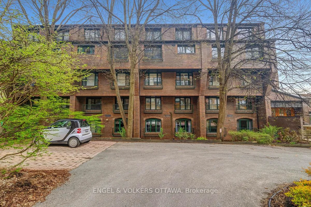 135 Springfield Road 16, New Edinburgh - Lindenlea, ON K1M 1C5