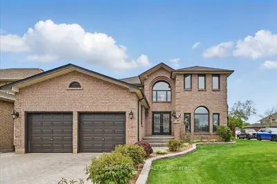 Detached in Hamilton