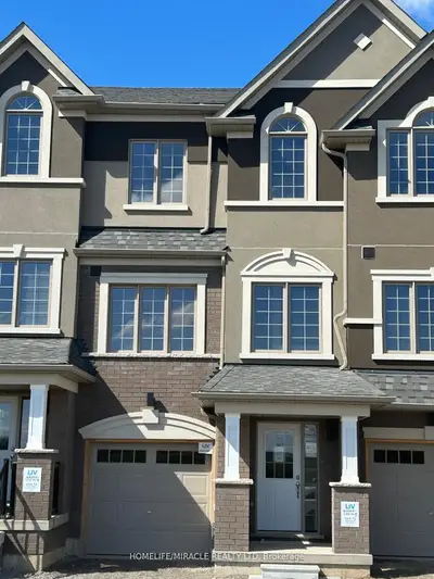 Att/Row/Townhouse in Brantford