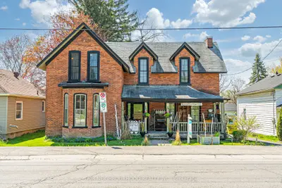Detached in Cramahe