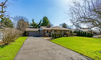 Detached in London North