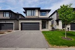 828 Carnelian Crescent, Blossom Park - Airport And Area, On K1x 0a7