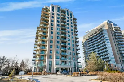 Condo Apartment in Orleans - Cumberland and Area