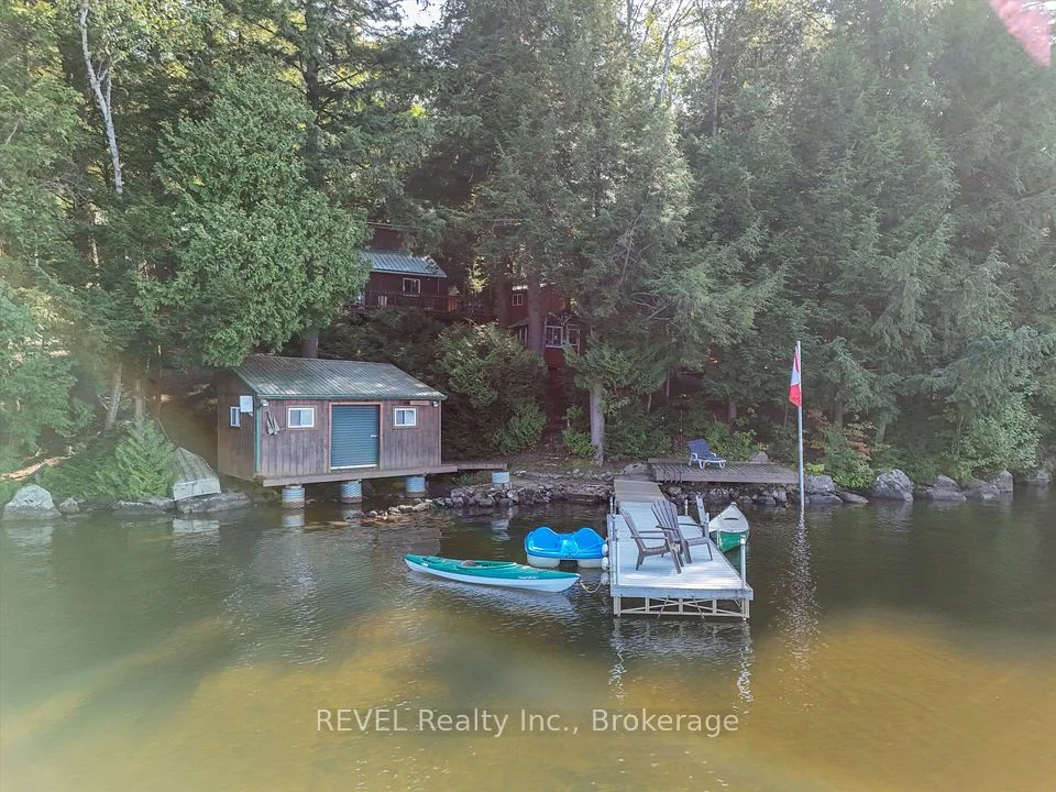 1077 Rignalls Road E, Bracebridge, ON P1L 1X1