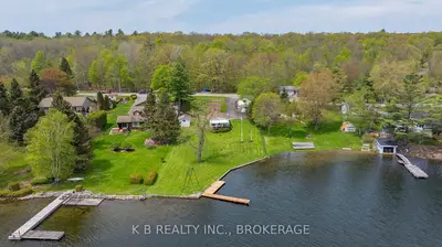 Detached in Frontenac