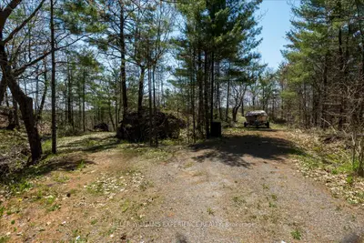 1075 Heintzman Gate, Gravenhurst, On P0e 1n0