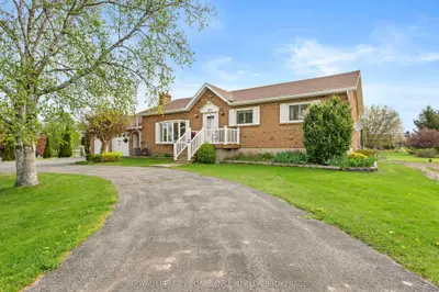 Detached in Frontenac
