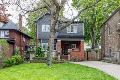 Detached in Hamilton