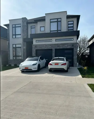 Detached in Kitchener