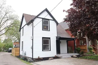 Detached in St. Thomas