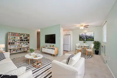 1104 Jalna Boulevard 506, London South, On N6e 2s6