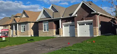 Detached in Kawartha Lakes