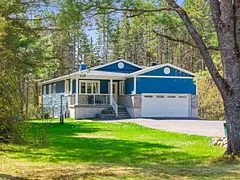 583 Mary Lk Road S, Huntsville, On P0b 1l0