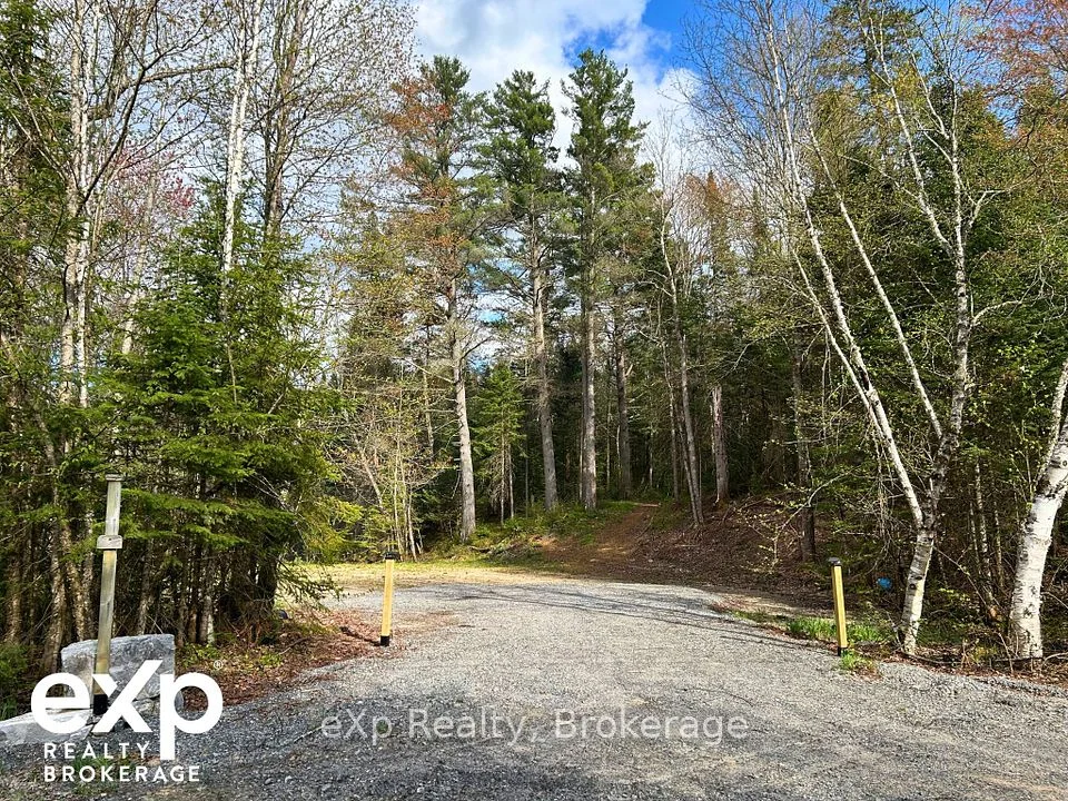 468 Balsam Chutes Road, Huntsville, ON P0B 1L0