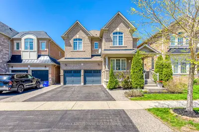 Detached in Hamilton
