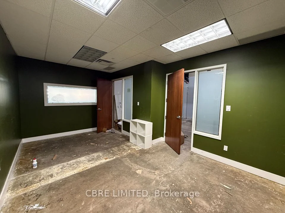 1790 DUNDAS Street 15, London East, ON N5W 3E5