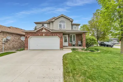 Detached in Guelph