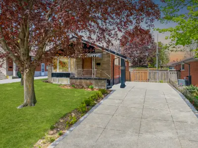 Detached in Hamilton